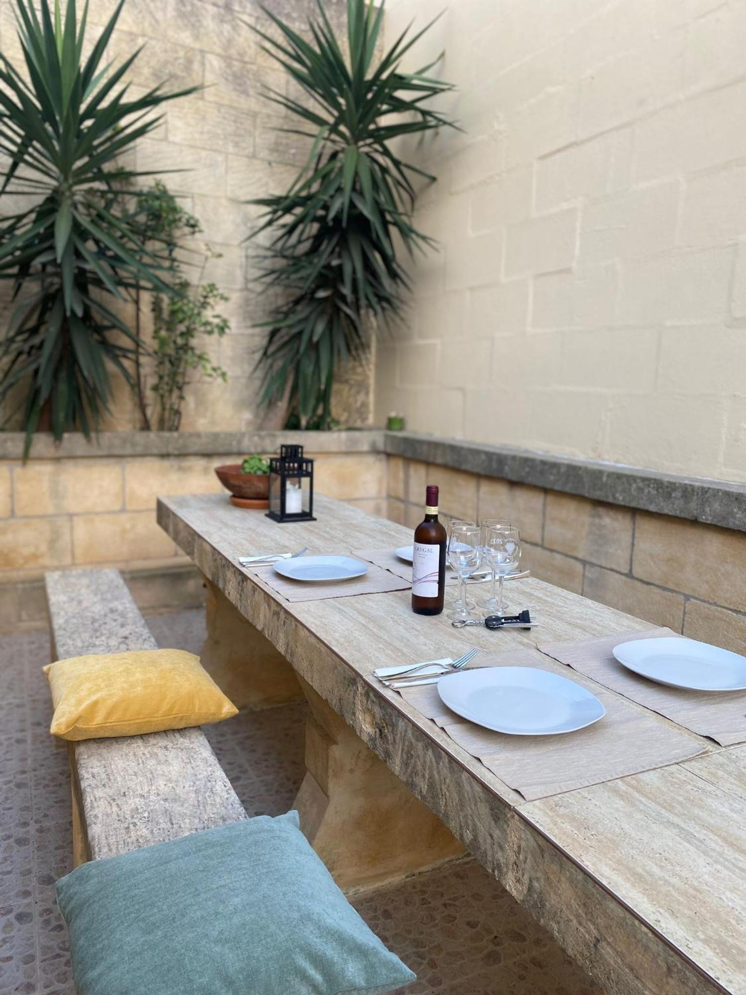 Xagħra A La Maison B&B المظهر الخارجي الصورة