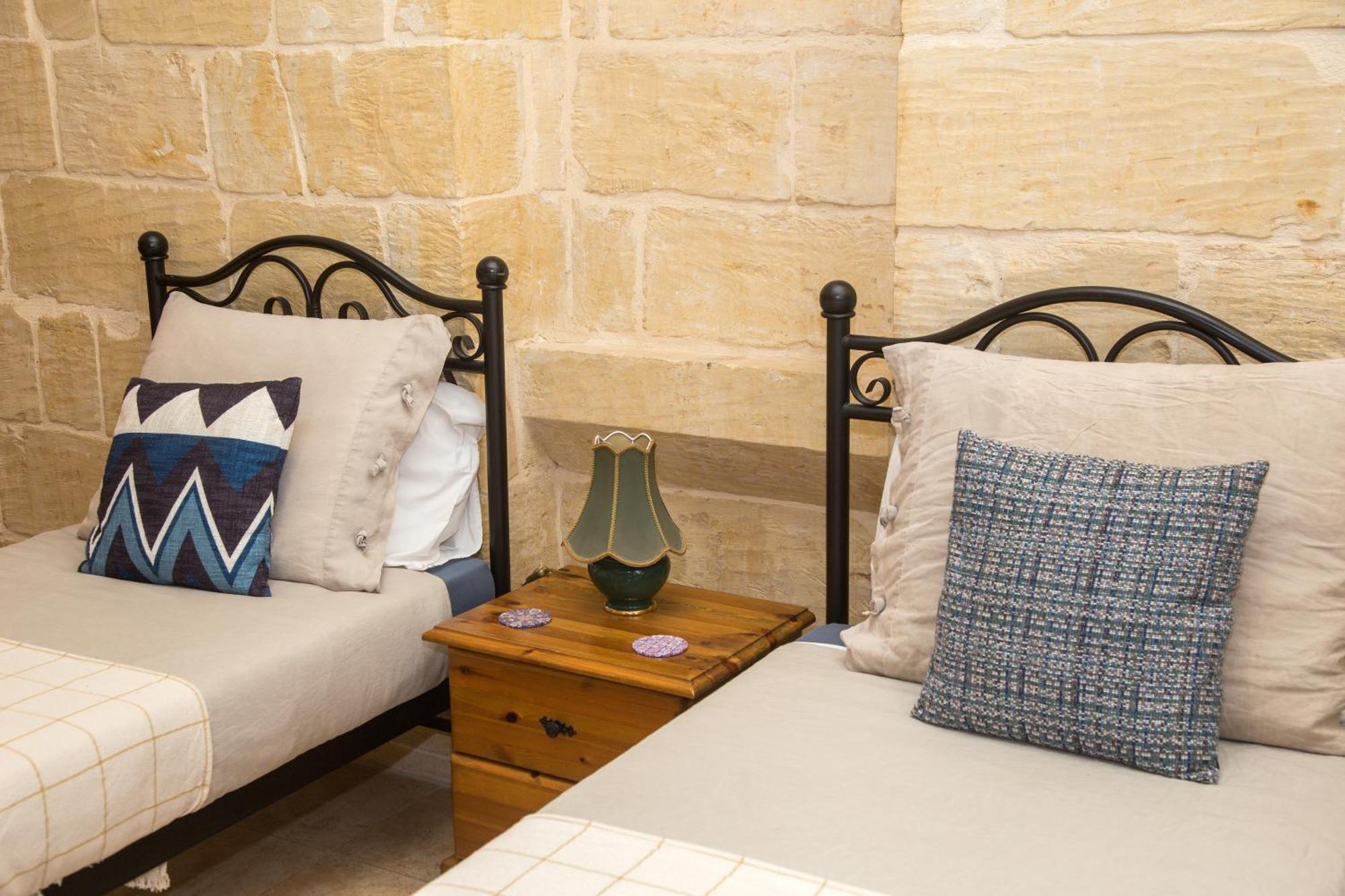 Xagħra A La Maison B&B المظهر الخارجي الصورة